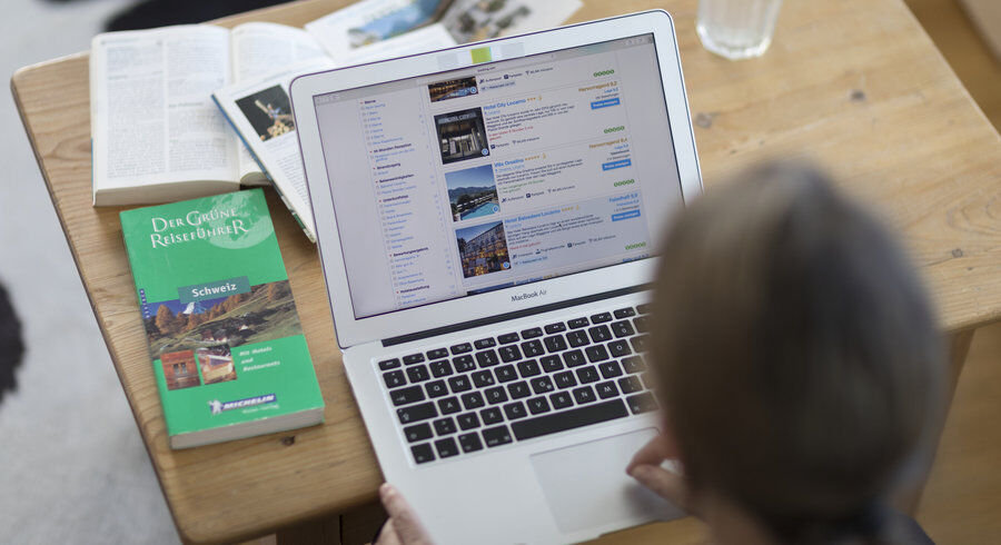 Image d'illustration. Le site internet de l'agence de location Booking. — © KEYSTONE/Gaetan Bally